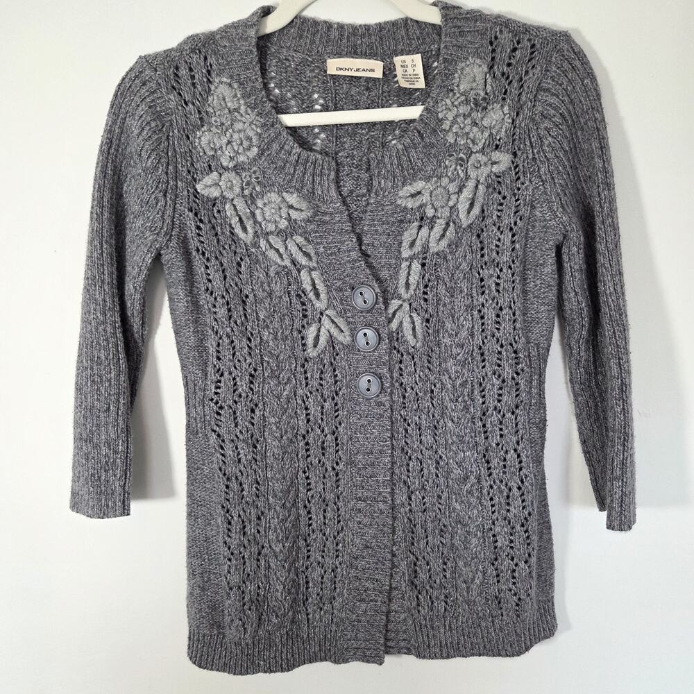 DKNY Jwans Embroidered Grey 2 Button Wool Cardigan Y2k Bella‎ Swan Size Small